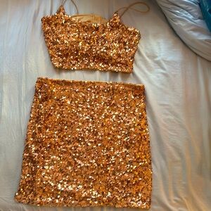 Two pieces outfit never worn